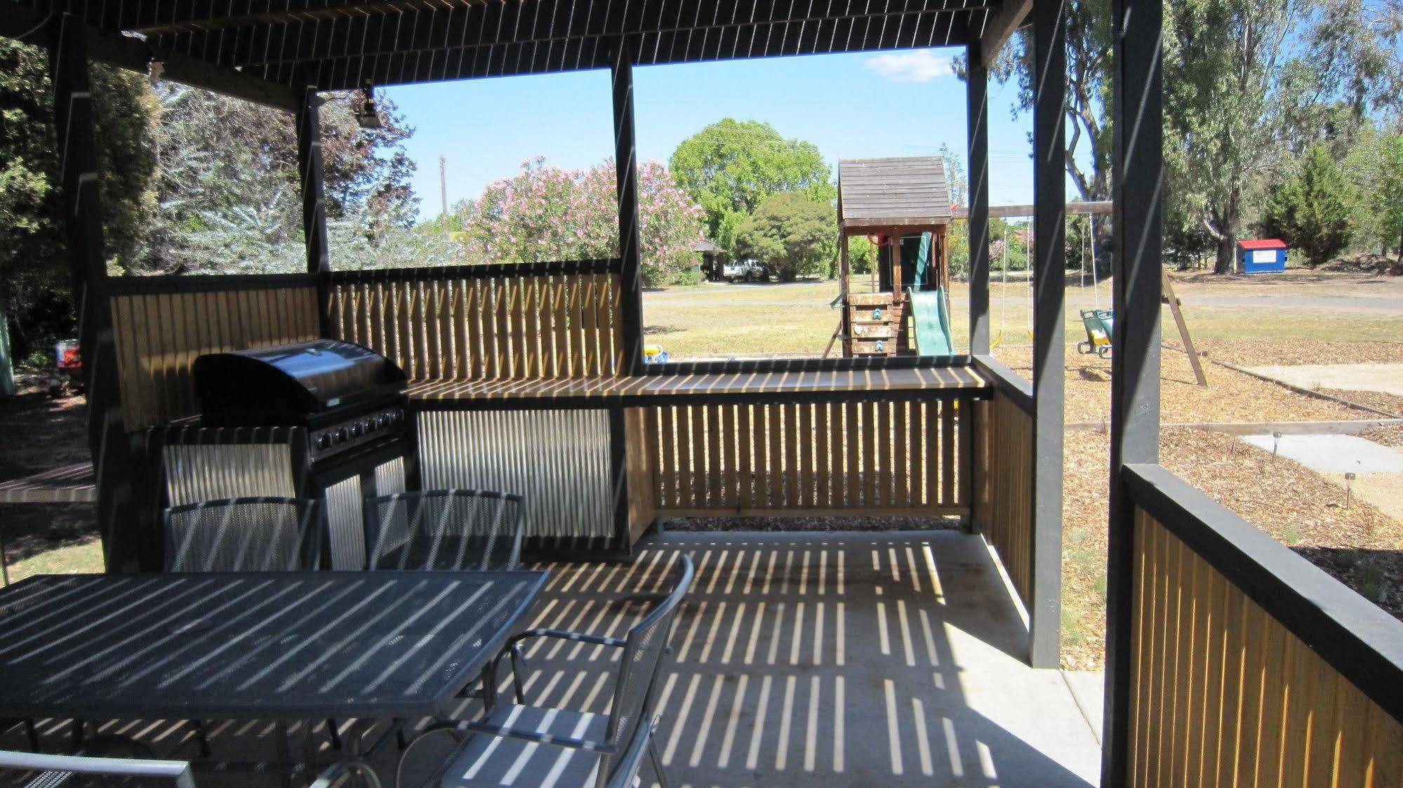 Castle Creek Motor Inn Euroa Εξωτερικό φωτογραφία