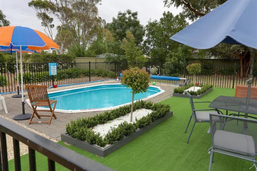 Castle Creek Motor Inn Euroa Εξωτερικό φωτογραφία